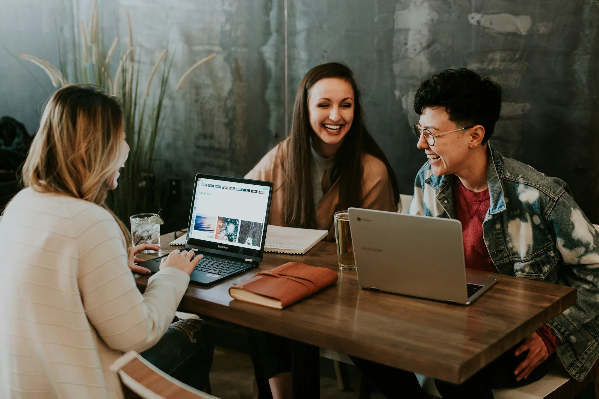 Moodle™ development insights and e-learning industry articles